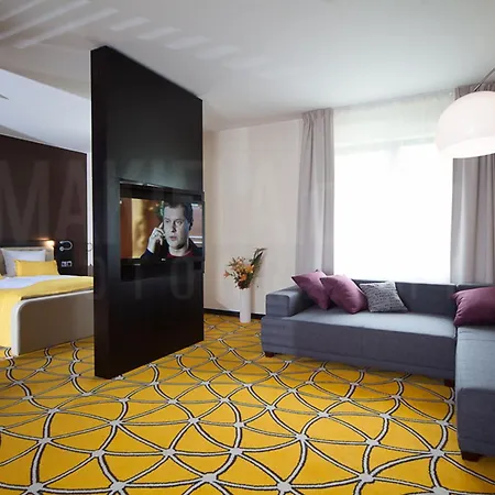 Hotel Eclipse