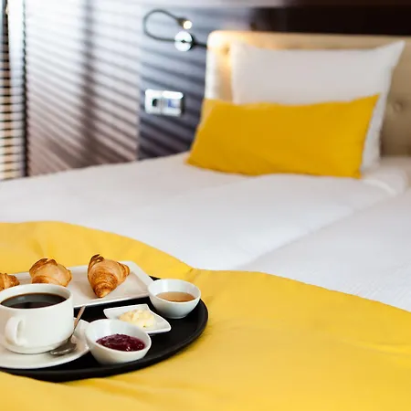 Eclipse Hotel 3*