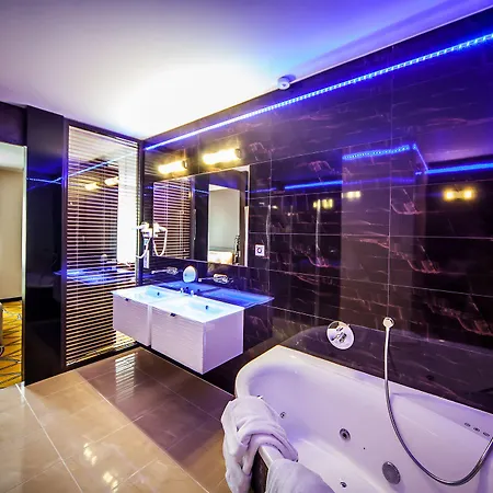 Eclipse 3* Domasław