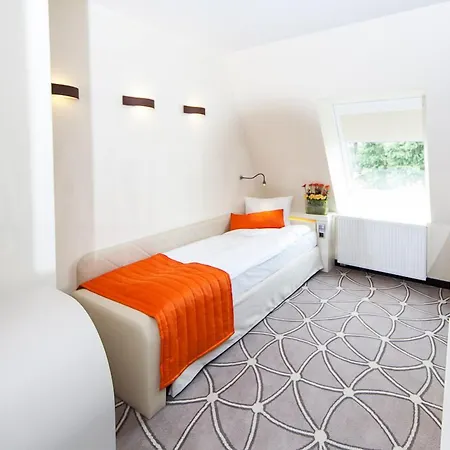 Hotel Eclipse Domasław