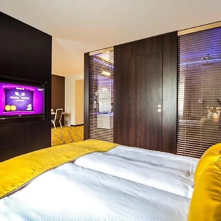 Hotel Eclipse Domasław