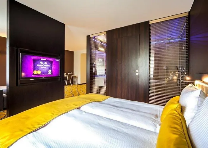 Hotel Eclipse Domasław